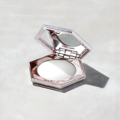 Diamond Glow Highlighter – Gel-to-Powder Shimmer for Face & Body
