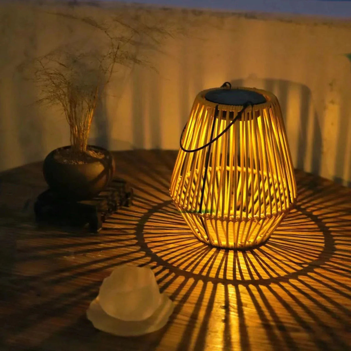 Solar Rattan Lantern with Dusk Sensor – Warm White Outdoor Light