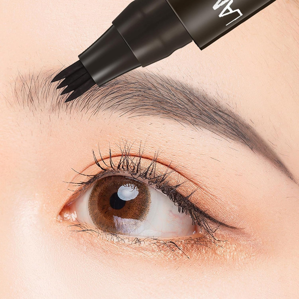 4-Tip Eyebrow Pencil for Natural Hair-Like Strokes – Waterproof