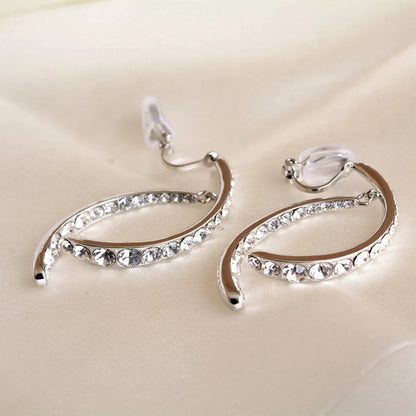 EarGlow™ – Eye-Catching Statement Hoop Earrings [50% Off]