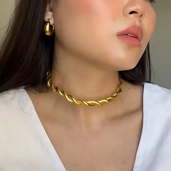 Flexible Snake Chain Necklace – Transformable Choker, Bracelet & Hair Accessory