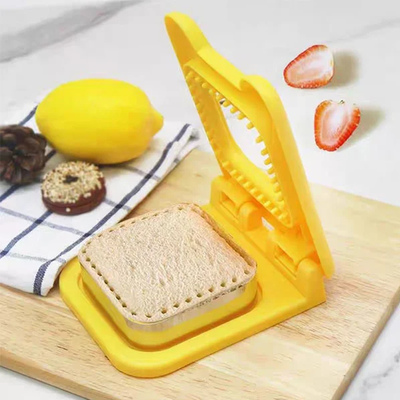 Snapwich™ – Sandwich Cutter [50% Off]