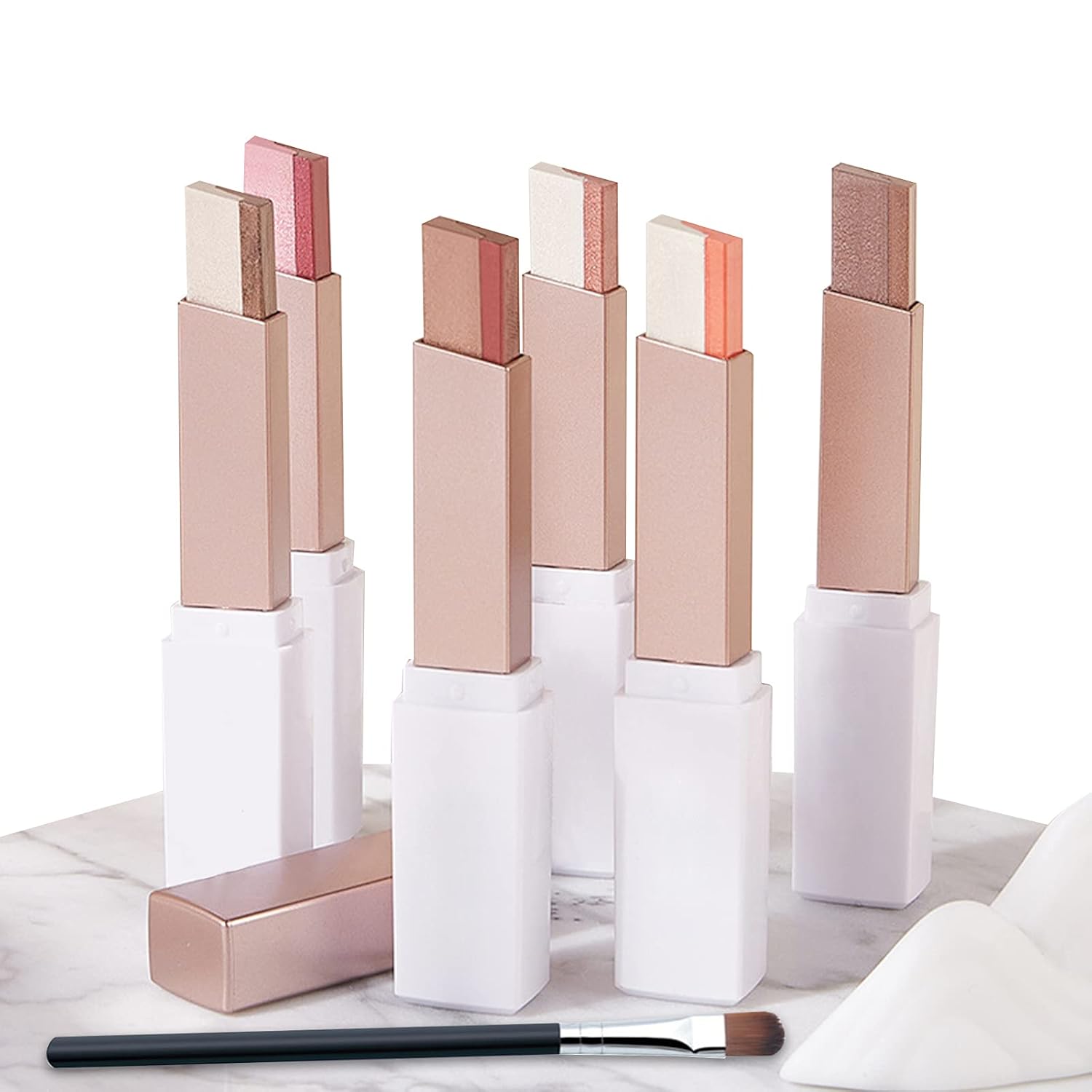 GlamGlow™ – Glitter Eyeshadow Stick for Radiant, Sparkling & Expressive Eyes [1 + 1 Free]