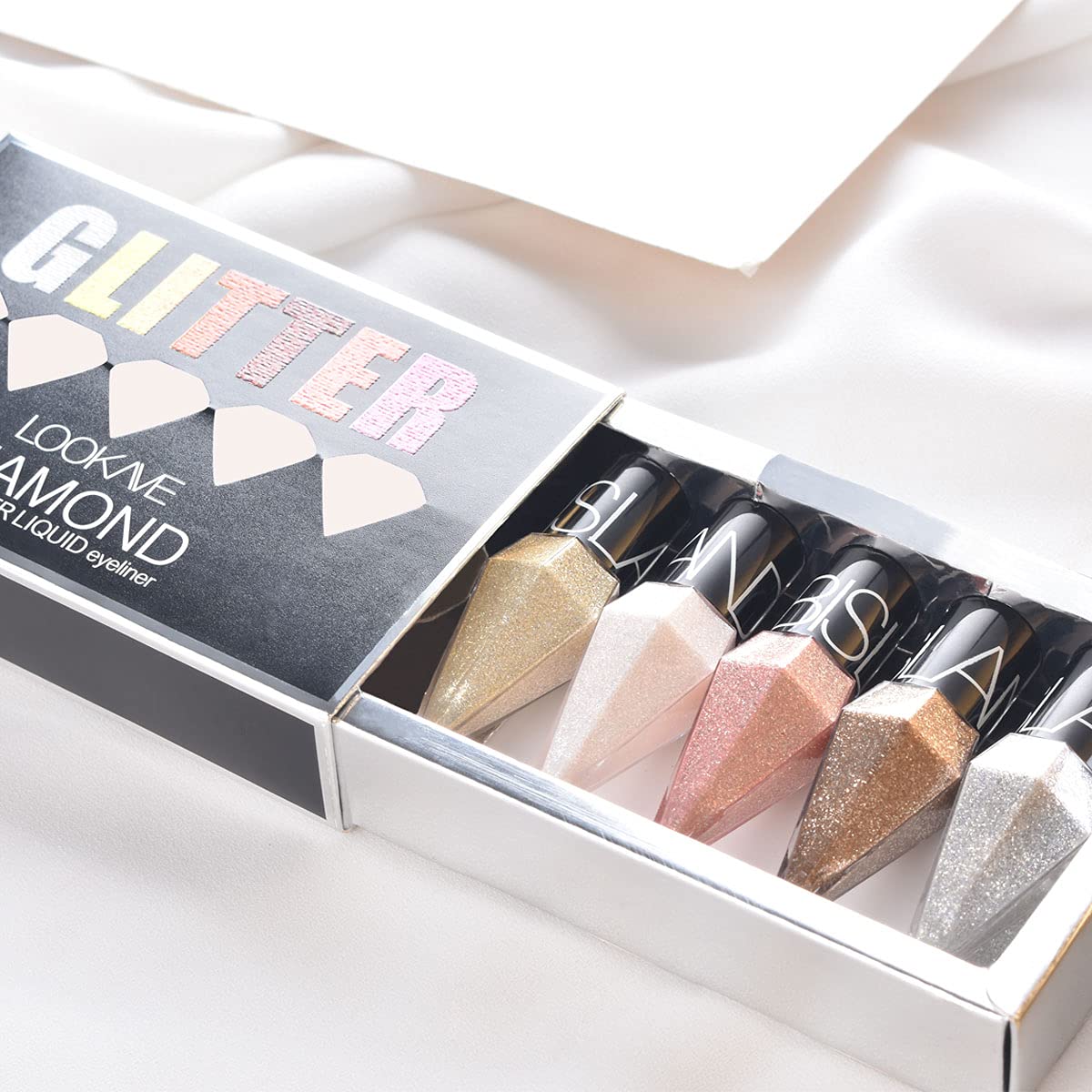 Liquid Eyeliner with Pearl Shimmer – Waterproof Smudge-Proof Eye Makeup