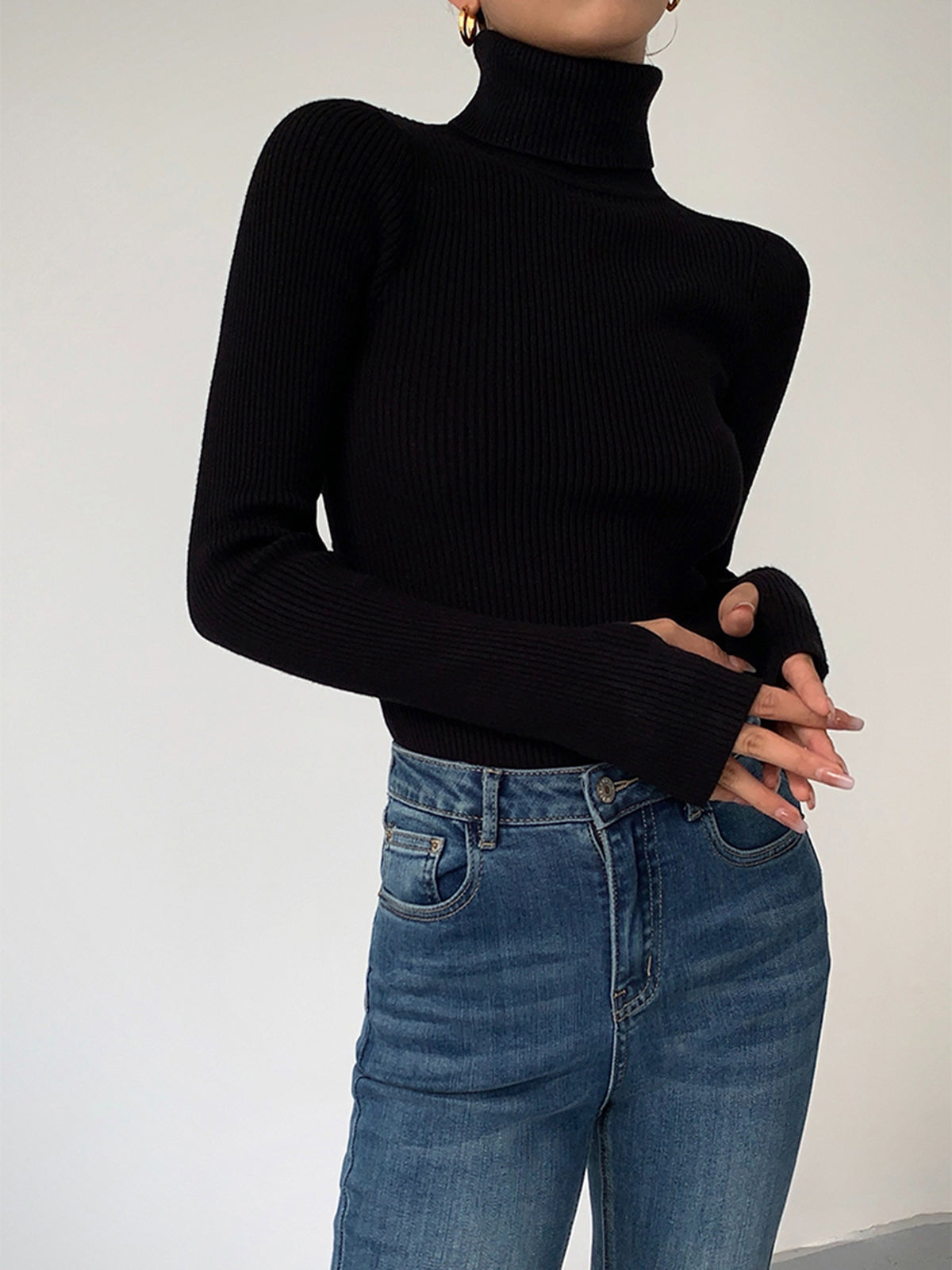 Hailey | Women’s Minimalist Slim Turtleneck Stretch Top