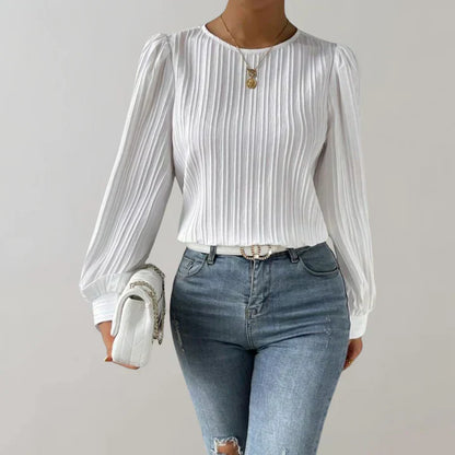 Elegant Blouse for a Refined Style for Women