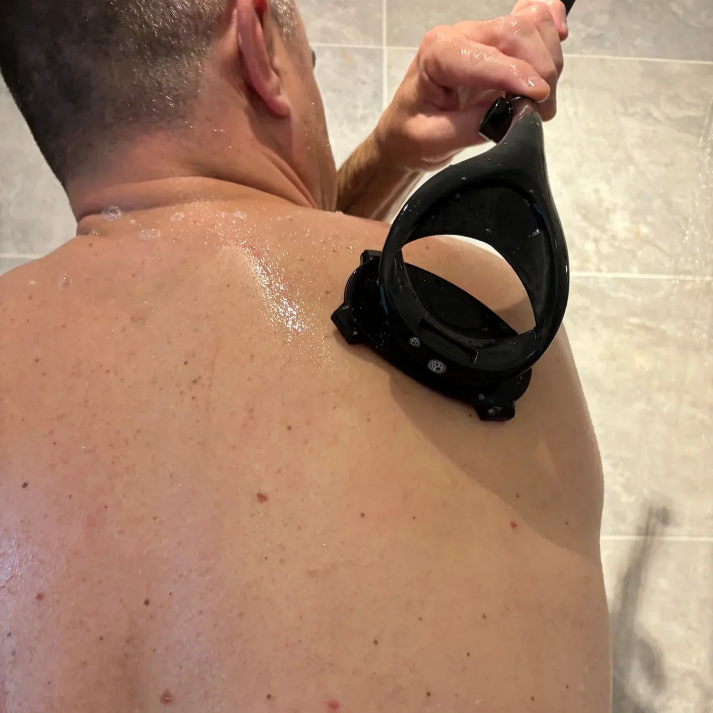 Easy Grooming Tool | Extra-Long Handle | Pain-Free Back Hair Removal |  SmoothReach