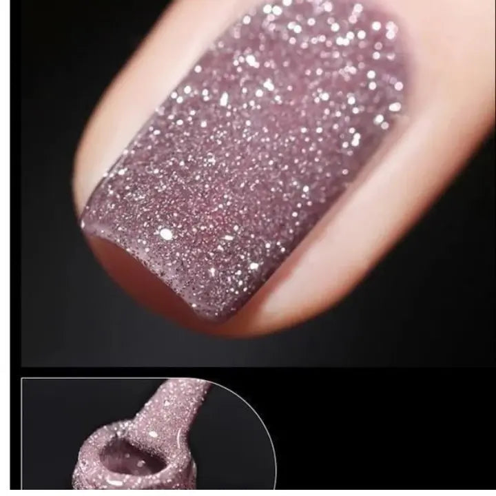 ShineLuxe™ – Shiny Gel Nail Polish for Long-Lasting, Confident Look [1 + 1 Free]