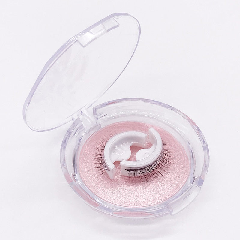 EasyLash – Self-Adhesive Lashes for Effortless Glamour [50% Discount]
