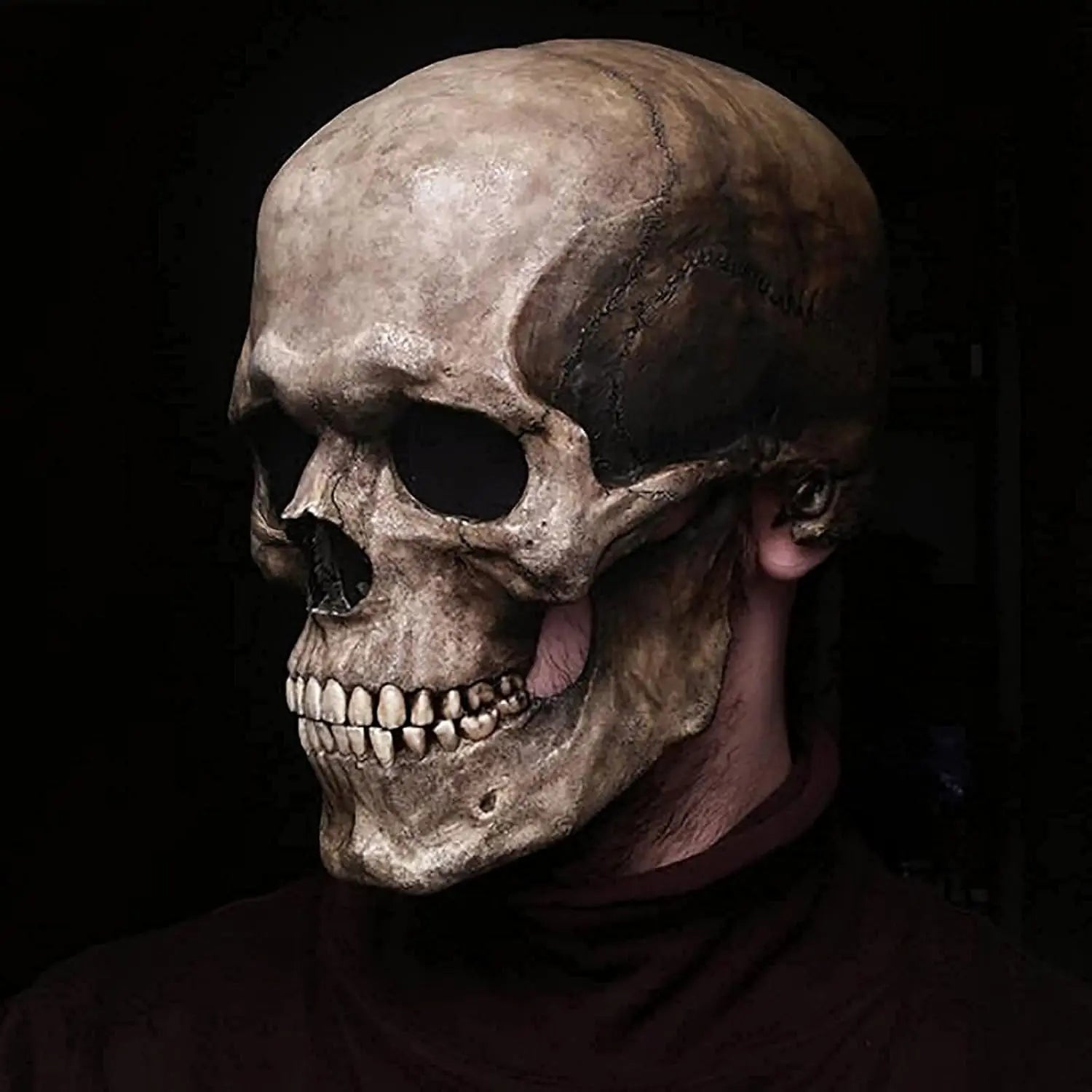 SkullMask™ – Stylish Skull Mask for Every Outfit and Special Event [50% Off]