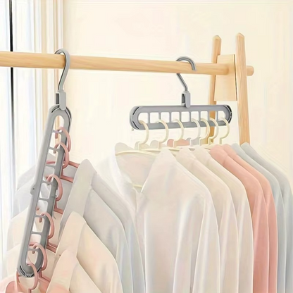 Hango™ – Rotatable Clothes Hanger in a Practical 4-Piece Set [50% Off]