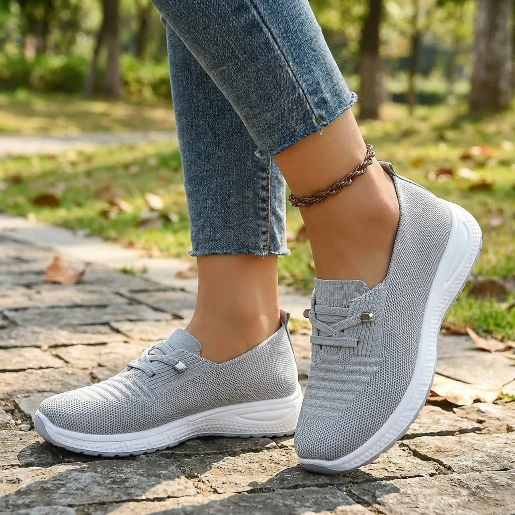 Women’s Lightweight Walking Sneakers with Cushioned Sole