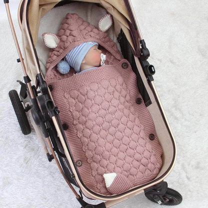 SnuggleNest – Knitted Baby Sleep Bag for Restful Sleep [50% Off]