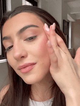 GlowLine – Sculpted, radiant cheeks in seconds [1 + 1 Free]