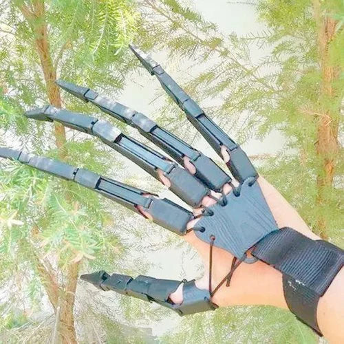 ScaryClaw™ – 3D Jointed Finger Extension Costume Accessory [50% Off]