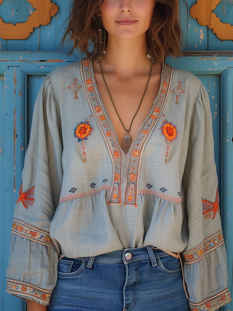 Kaitlyn | Women’s Summer Bohemian Embroidered Blouse