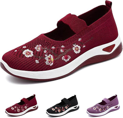 Amira – Elegant Loafers with Floral Embroidery for All-Day Comfort [50% Off]