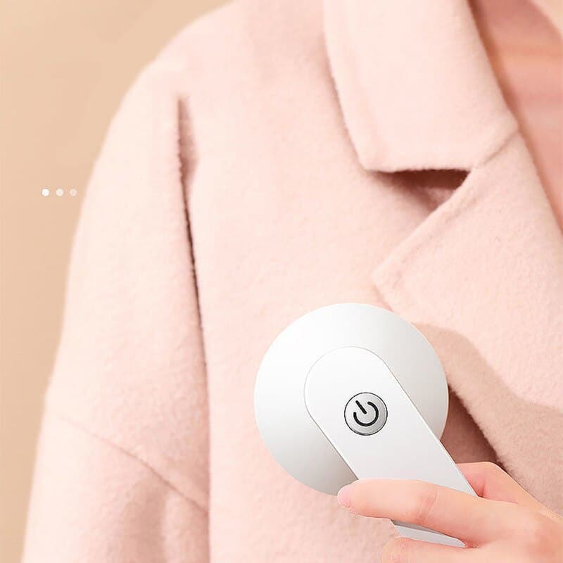 AntiPlush™ – Rechargeable Lint Remover [50% Off]