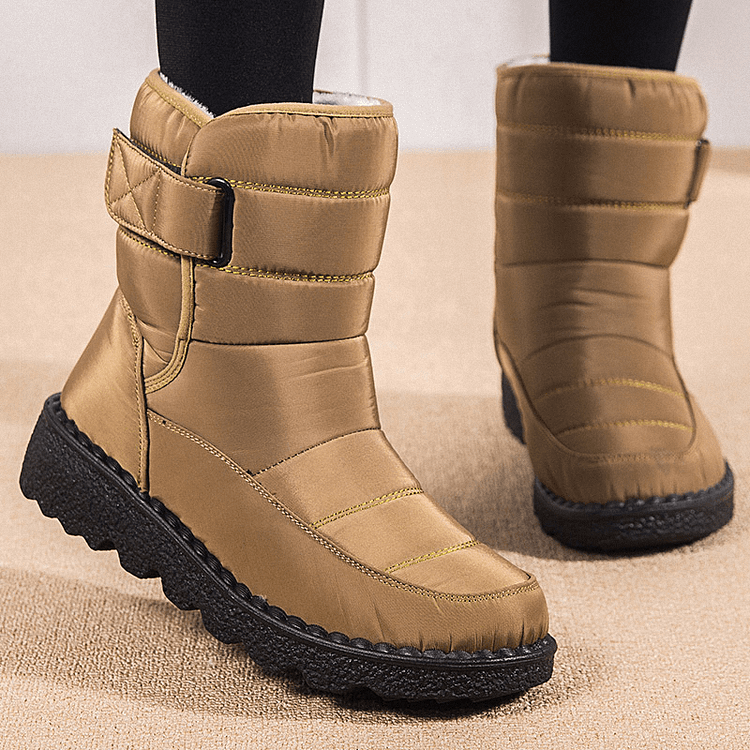 SnowStep™ – Waterproof, Non-Slip & Warm Winter Boots for Women [50% Off]
